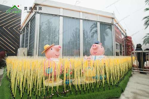 英国上市公司官网365篷房为售楼处搭建绿色临时售楼中心