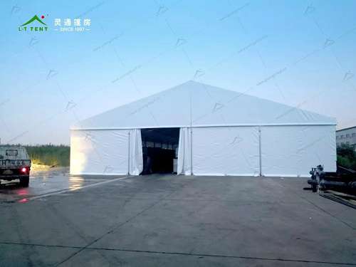 英国上市公司官网365篷房为企业搭建临时仓储篷房